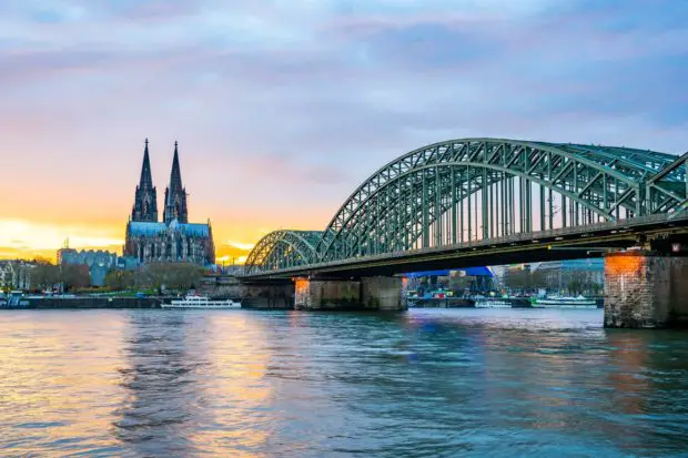 Der Rhein in Köln