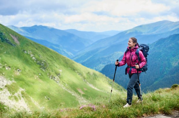 Wandern mit Wanderstöcken